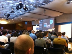 LinkLove Crowd